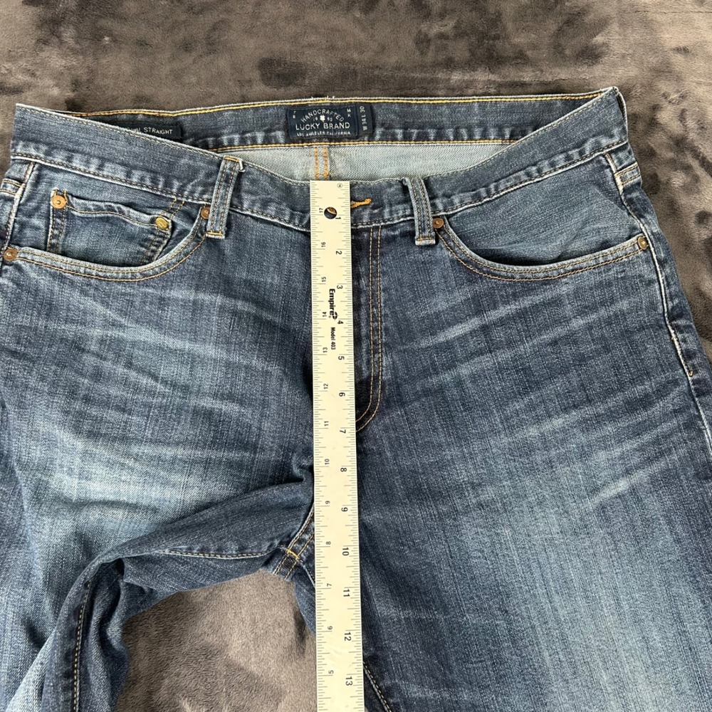 Lucky Brand Jeans Mens 34x30 Blue 221 Original Straight Medium Wash Denim - Picture 10 of 10